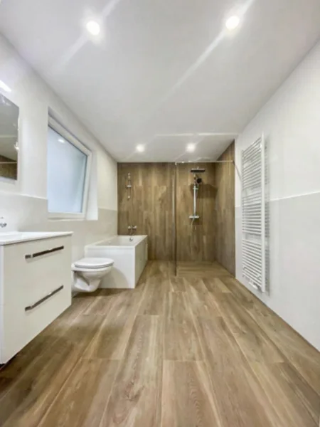 Wohnung 4 Badezimmer I