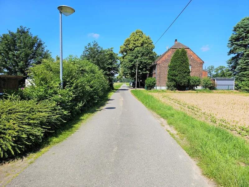 Vorstraße linksseitig