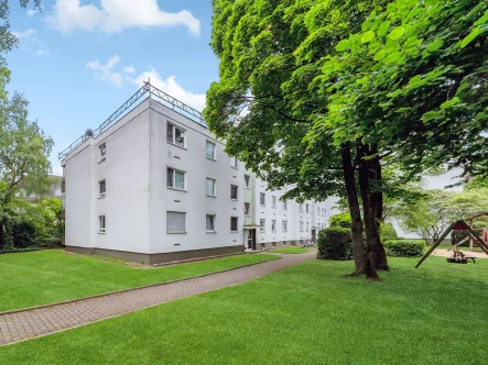 Hausansicht - Wohnung kaufen in Hilden - Sofort bezugsfrei: Ihre neue 2-Zimmer-Eigentumswohnung im Zentrum von Hilden