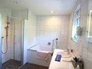 Badezimmer 2 OG