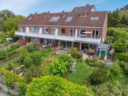 Titelbild - Haus kaufen in Scharbeutz - Traumhaftes Reihenendhaus mit Seeblick in Scharbeutz - Ihr neues Zuhause an der Ostsee