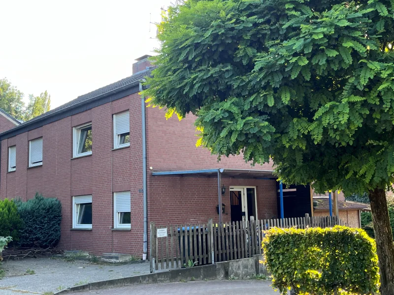 Bild 1  - Haus kaufen in Rheine - Sofort verfügbar! Doppelhaushälfte mit 4 Schlafzimmern eigenen Garten in zentraler Lage von Rheine!