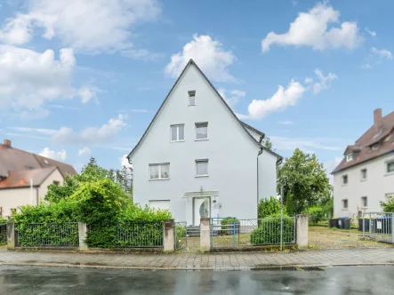 Ansicht - Wohnung kaufen in Forchheim - Helle und großzügige 4-Zimmer-Eigentumswohnung in Forchheim