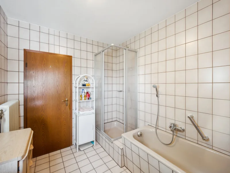 Badezimmer OG Ansicht 1