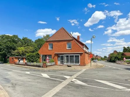 Vorderansicht - Haus kaufen in Scharnebeck - Wohnen und Arbeiten mit viel Platz im Herzen von Scharnebeck bei Lüneburg