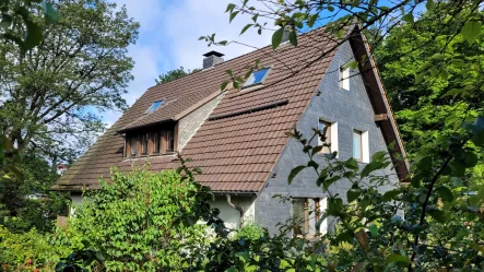 Titelbild - Haus kaufen in Wuppertal - Anwesen mit vielseitigen Nutzungsmöglichkeiten und Highlights in besonderer Lage von Wuppertal