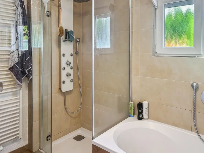 Badezimmer Ansicht 1 EG