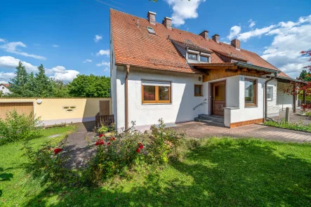 Ansicht - Haus kaufen in Oberndorf - DIE Gelegenheit! Schönes, ausbaufähiges Haus im idyllischen Oberndorf am Lech in idealer Lage