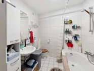 Badezimmer Ansicht 1 