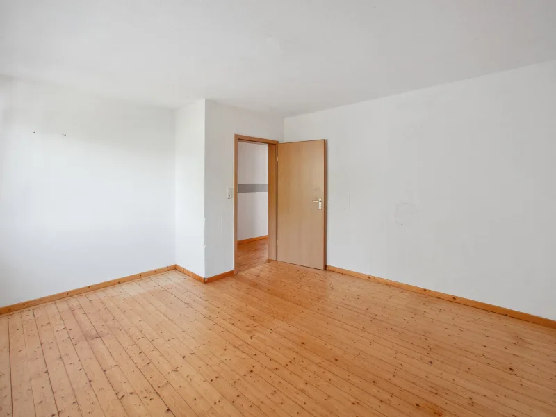 Zimmer II Wohnung OG