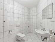 Badezimmer Ansicht 2