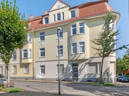 Frontansicht - Wohnung kaufen in Essen - Essen-Steele: Großzügige 4-Zimmer-Maisonettewohnung mit viel Potenzial