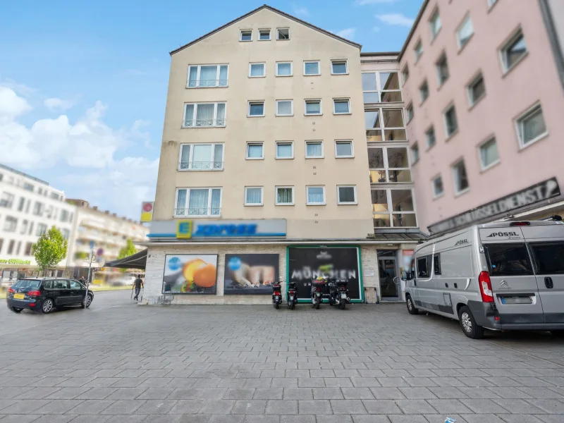 Hausansicht - Wohnung kaufen in München - München Giesing: Zentrale 2-Zimmer-Wohnung zur Kapitalanlage!