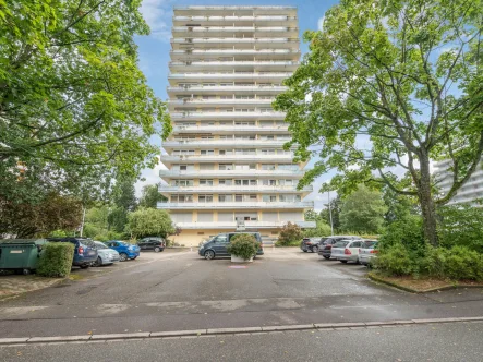 Hausansicht - Wohnung kaufen in Lahr - Tolle 3-Zimmer-Wohnung mit Aussicht in Lahr