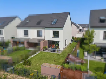 Titelbild - Haus kaufen in Nauen - Modernes Einfamilienhaus im Grünen – Naturnahes Leben vor den Toren Berlins/Nauen