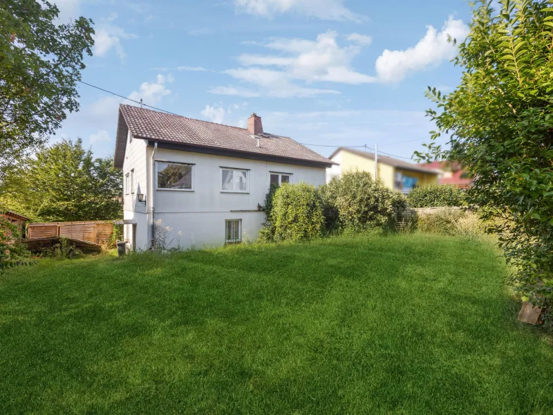 Titel - Haus kaufen in Patersberg - Einfamilienhaus mit großem Potenzial in ruhiger Lage von Patersberg