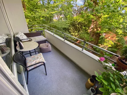 Balkon - Wohnung kaufen in Bonn-Oberkassel - Schöne 2-Zimmer-Wohnung mit ca. 65 m² in bester Lage von Bonn-Oberkassel 