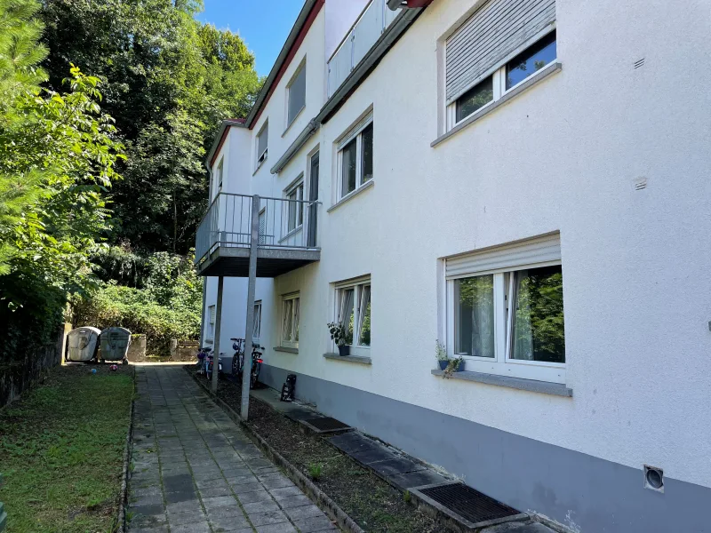 Außenansicht - Wohnung kaufen in Bensheim - 2 in 1: Aufgeteilte und renovierte 3-Zimmer-Wohnung mit ca. 100 m² Wfl. in top Lage von Bensheim