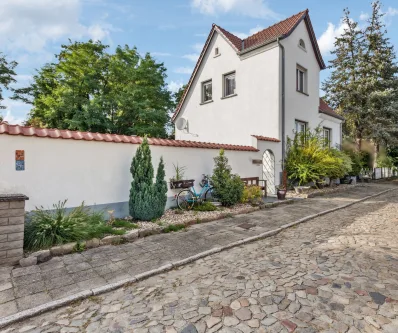 Hausansicht - Titelbild - Haus kaufen in Möckern - Gemütliches Einfamilienhaus in Loburg-Möckern