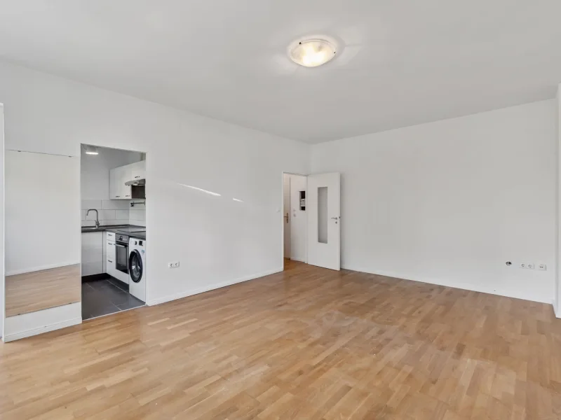 Titelbild - Wohnung kaufen in Berlin - Charmante 1-Zimmer-Wohnung mit Balkon und Blick ins Grüne in Berlin-Steglitz