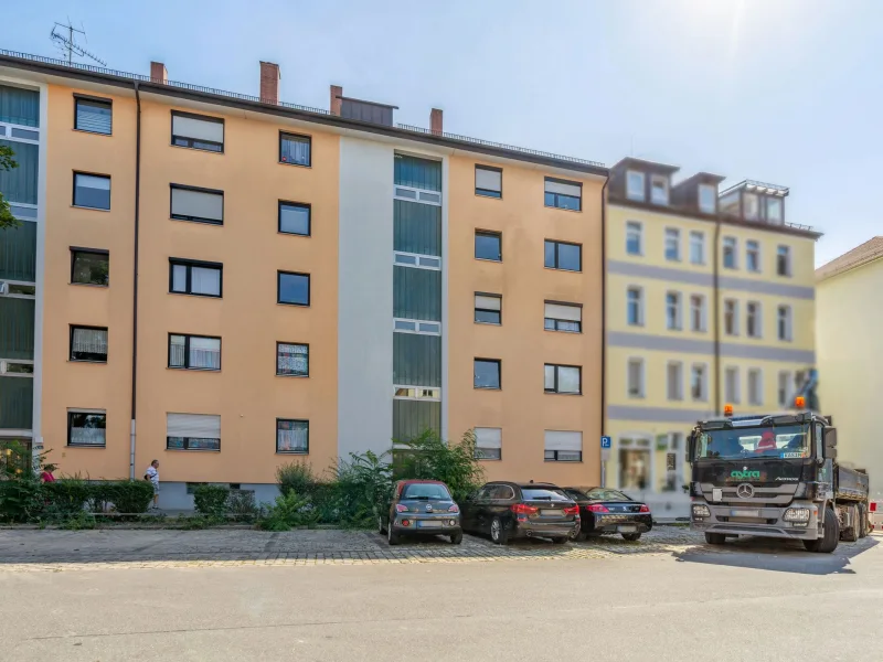 4-Zimmer Wohnung in Nürnberg   - Wohnung kaufen in Nürnberg - 4-Zimmer-Wohnung in zentraler Lage in Nürnberg-Rennweg