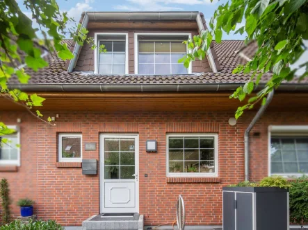 Außenansicht 1  - Haus kaufen in Elmshorn - Charmantes Reihenmittelhaus in Elmshorn – Perfekt für junge Familien!