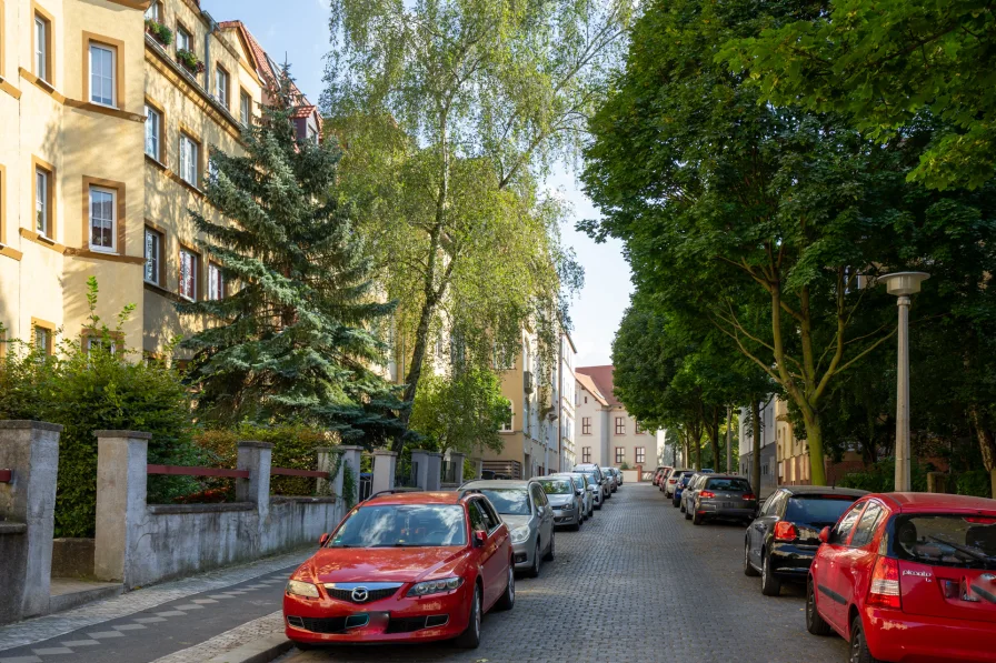 Straßenansicht