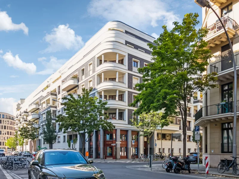 Titelbild - Wohnung kaufen in Berlin - Toplage in Berlin-Mitte! Bezugsfreie helle 3-Zimmer-Eigentumswohnung mit Loggia 