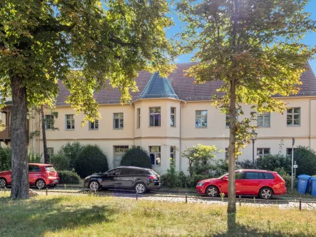 Titel - Wohnung kaufen in Potsdam - Babelsberg! Vermiete 3-Zi.-Maisonettewohnung mit Terrasse und Balkon im kernsanierten Einzeldenkmal