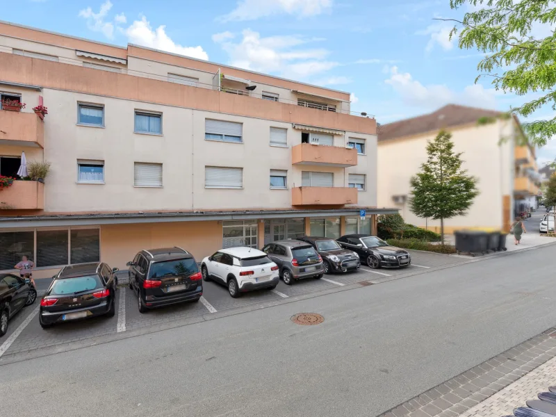 Top 3Zi. Wohnung m. Balkon  - Wohnung kaufen in Bad Soden am Taunus - Attraktive 3-Zimmer-Wohnung mit großem Balkon und Tageslichtbad in Bad Soden am Taunus