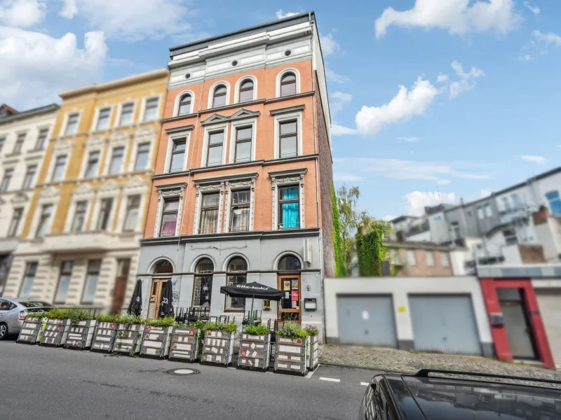 Titelbild - Wohnung kaufen in Aachen - Bezugsfreie Wohnung in Aachen! Charmante 2-Zimmer-Wohnung im Herzen des Frankenberger Viertels