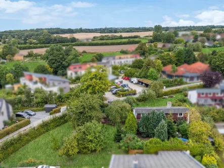 Titelbild - Haus kaufen in Heikendorf - Ihr neues Zuhause: Familienidylle in Heikendorf mit viel Potenzial und Traumgrundstück