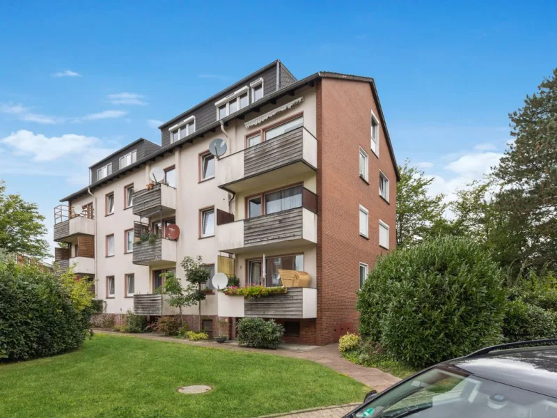 Außenansicht - Wohnung kaufen in Oldenburg - Attraktive Erdgeschosswohnung mit Balkon und Garage in Oldenburg