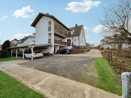 Außenansicht 1 - Haus kaufen in Hettenleidelheim - Zweifamilienhaus mit Ausbaureserve in Hettenleidelheim