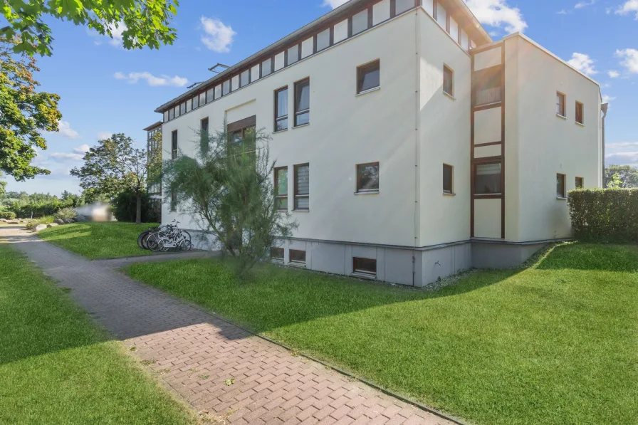 Headphoto - Wohnung kaufen in Mittenwalde - Attraktive Kapitalanlage: vermietete 2-Zimmer-Wohnung am Golfplatz in Motzen (Kreis Mittenwalde)