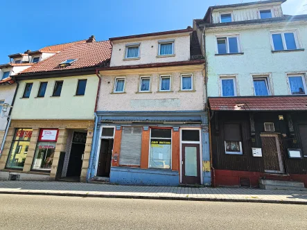 Hausansicht - Haus kaufen in Albstadt - Charmantes Wohnhaus mit Potenzial - Zentral in Albstadt