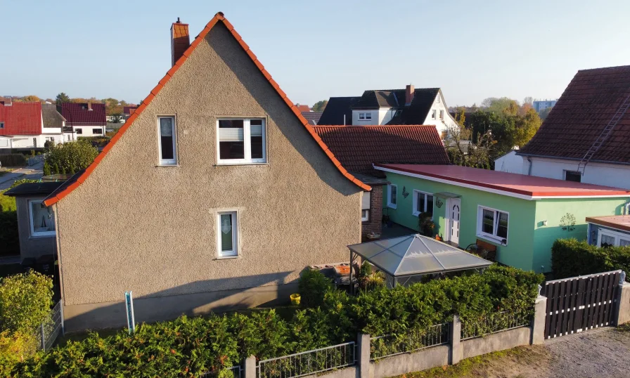 Titel - Haus kaufen in Barth - Ihre Traumhäuser an der Ostsee - EFH &amp; Bungalow auf einem Grundstück