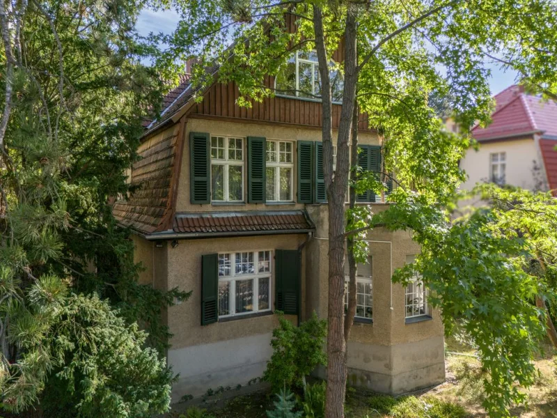 Titel - Haus kaufen in Berlin - Repräsentative Villa im klassischen Jahrhundertwendestil in Bestlage von Berlin-Zehlendorf