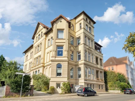 Hausansicht - Wohnung kaufen in Celle - Lichtdurchflutete Dachgeschosswohnung im Herzen von Celle