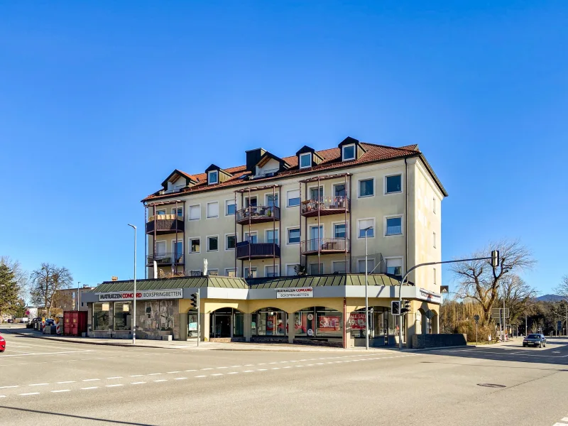 S01_3-Titelbild Robert Blain (1)_thumbxl.jpg - Haus kaufen in Freilassing - Wohn- und Geschäftshaus mit angrenzendem Baugrundstück in zentraler Lage