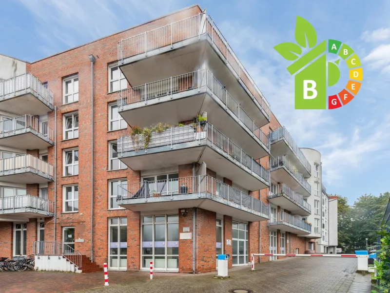 Hausansicht - Wohnung kaufen in Kiel - 1-Zimmer-Appartement mit Balkon und Tiefgaragenstellplatz in Kiel-Gaarden