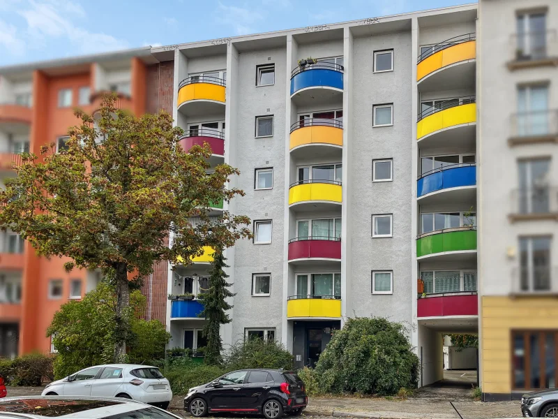 Außenansicht - 1 - Wohnung kaufen in Berlin - Attraktive 1-Zimmer-Wohnung in Berlin-Moabit – Kapitalanlage mit Stellplatz