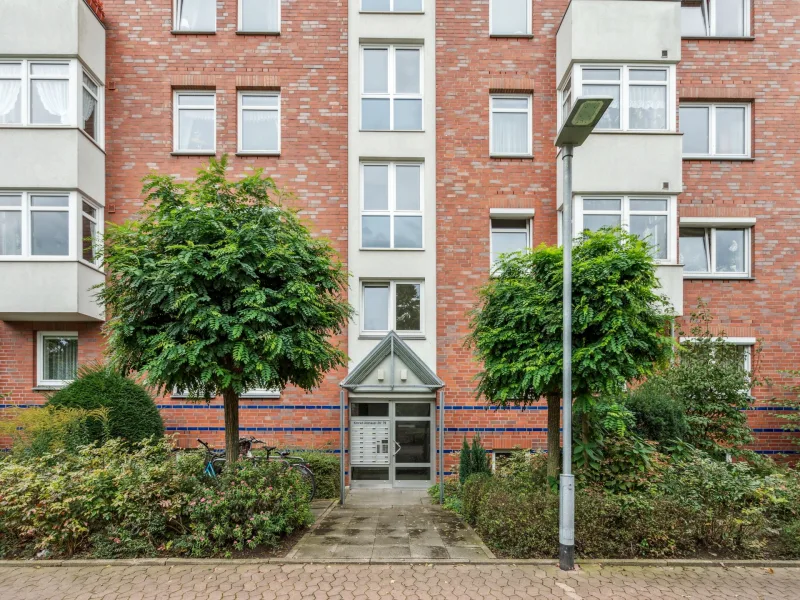 Eingang - Wohnung kaufen in Langenhagen - Gut ausgestattete Erdgeschosswohnung mit Terrasse und Stellplatz in zentraler Lage von Langenhagen