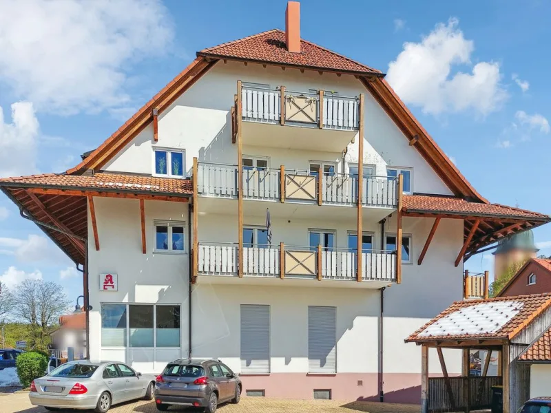 Hausansicht - Wohnung kaufen in St. Märgen - Schöne 4-Zimmer-Eigentumswohnung mit herrlicher Aussicht in St. Märgen