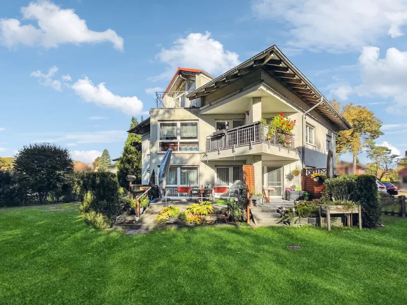 Titelbild - Wohnung kaufen in Falkensee - Großzügige 2-Zimmer-Wohnung in grüner Umgebung von Falkensee