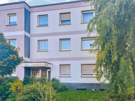 Hausansicht - Wohnung kaufen in Bochum - Gemütliche 2,5-Zimmer-Wohnung mit Balkon in Bochum-Gerthe