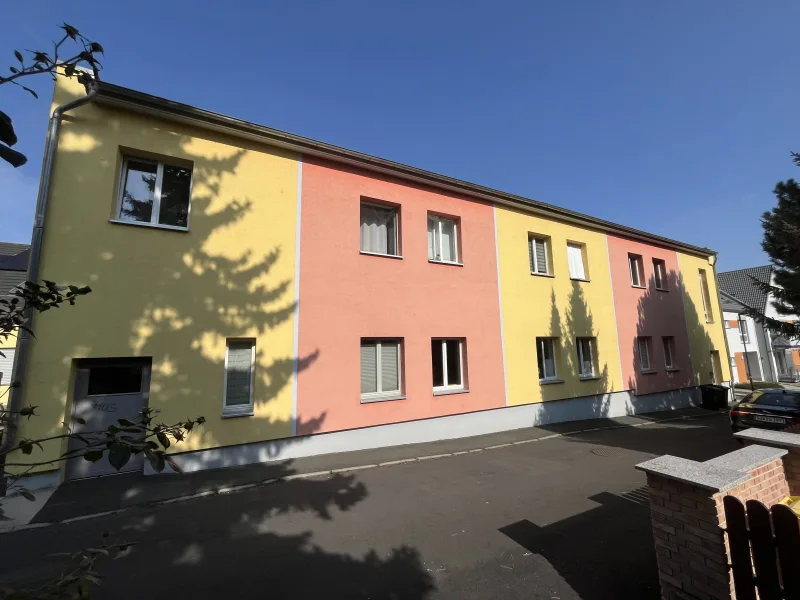 Ostansicht - Zinshaus/Renditeobjekt kaufen in Jena - Attraktives Apartmenthaus in Jena mit hohem Potenzial