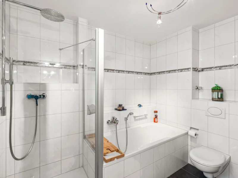 Badezimmer 2 OG 