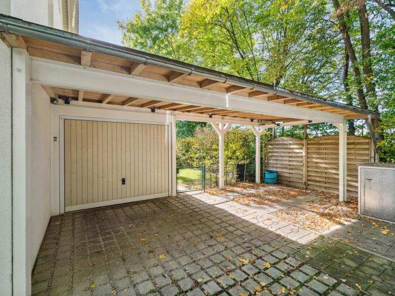 Garage und Carport