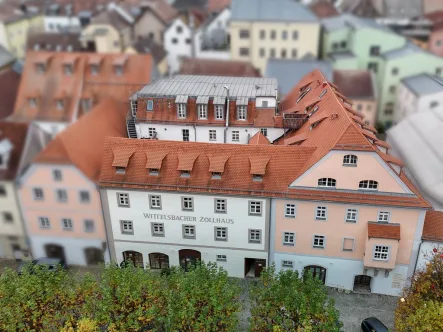 Ansicht Luftaufnahme - Wohnung kaufen in Vilshofen an der Donau - Vilshofen: Traumhaft große 3-Zimmer-Wohnung, vermietet, in historischem Gebäude - Denkmalschutz